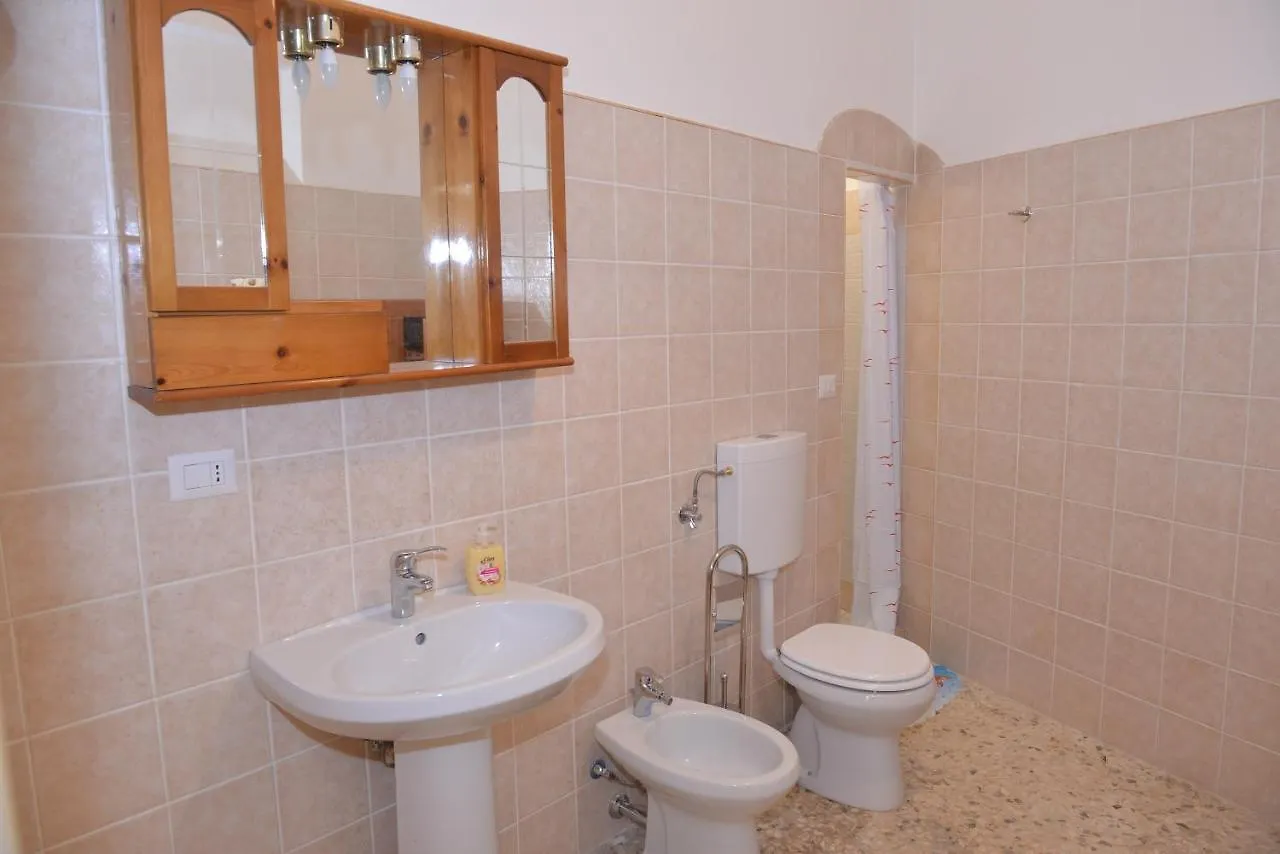 La Finestra Sul Cortile Da Alberto Apartment Avola Italy